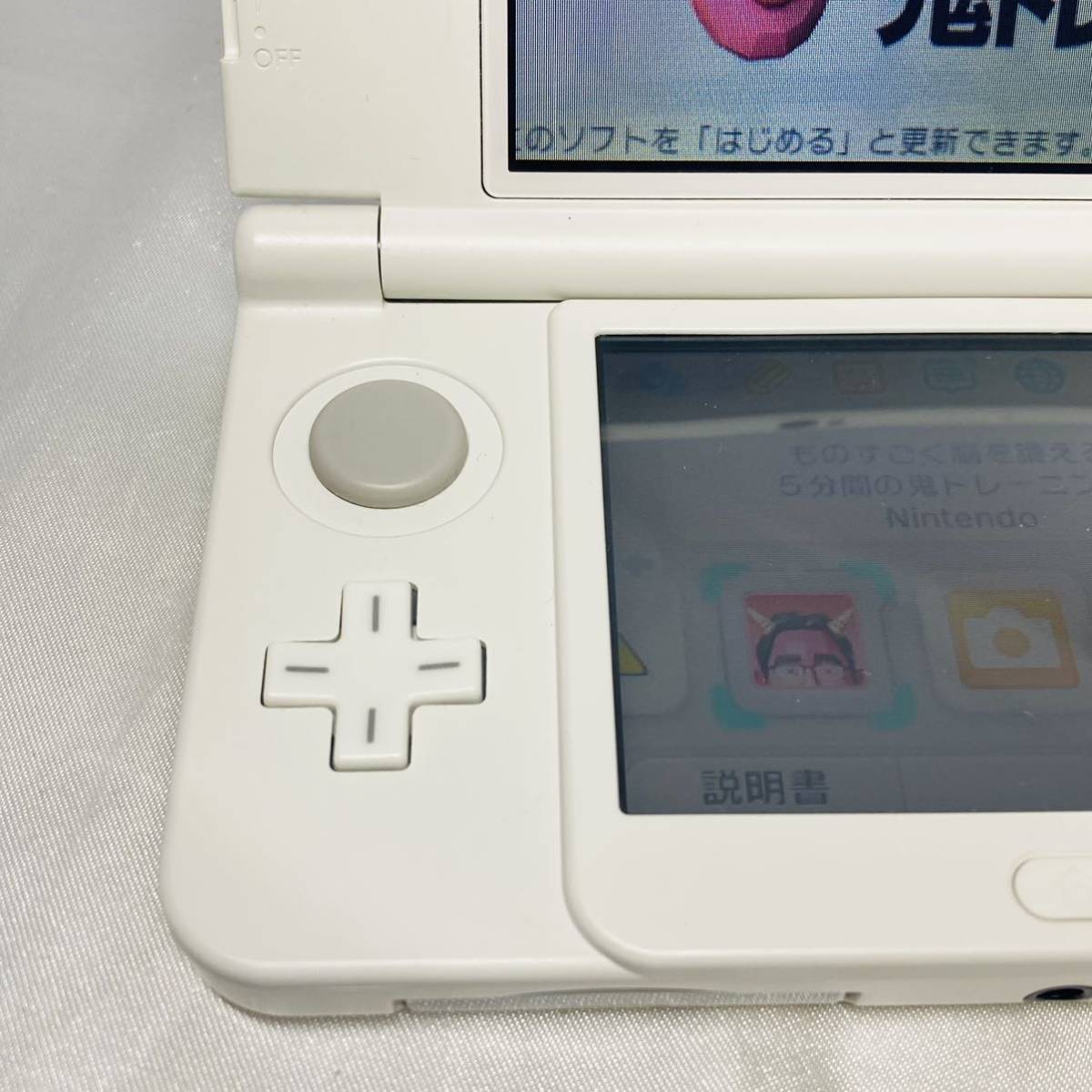 ヤフオク! - 1円～ 美品 動作確認済 New NINTENDO 3DS ホワ