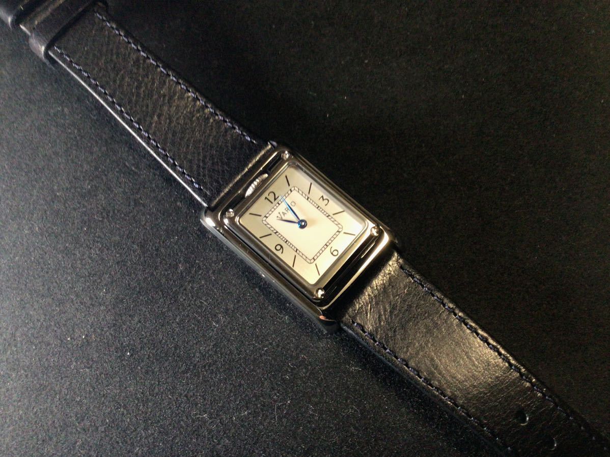限定】世界100本 VARIO VERSA ブルー 腕時計 リバーシブル レア-