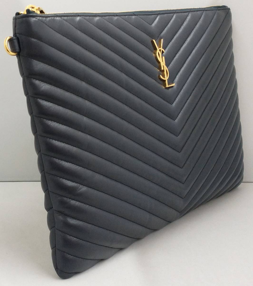 YVES SAINT LAURENT イヴ・サンローラン PLB440222.0817 クラッチ バッグ レザー ブルー系 紺 Vステッチ 箱付 保存袋付 鞄_画像3