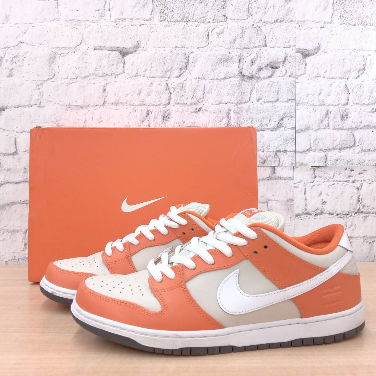 初売り】 DUNK SB NIKE LOW サイズ29cm 313170-811 ボックス オレンジ