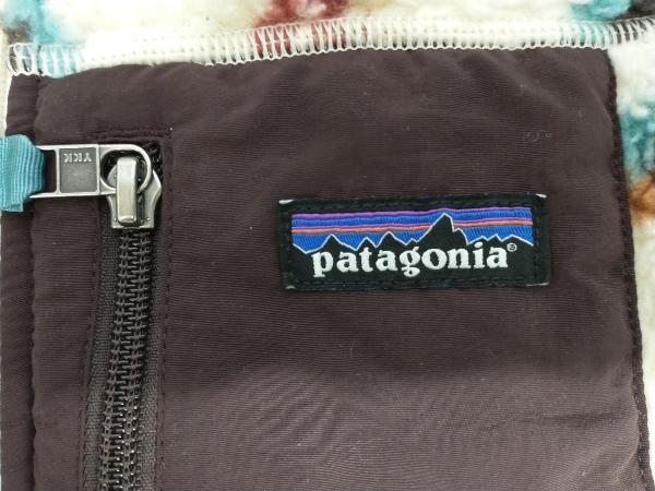 Patagonia パタゴニア クラシック レトロX 23083FA16 フリース ベスト 総柄 ユニセックス_画像4