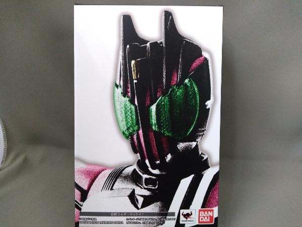 最安 仮面ライダーディケイド フィギュア/S.H.Figuarts【真骨彫製法】仮面ライダーディケイド 仮面ライダーディケイド