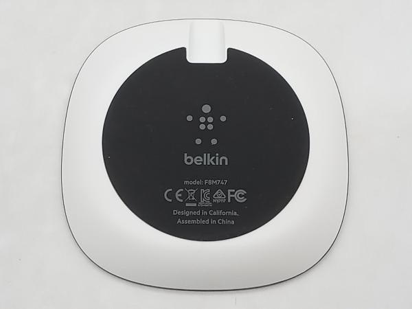 ジャンク 現状品 通電確認のみ belkin/ベルキン Qiワイヤレス充電器 F8M747 5W_画像5