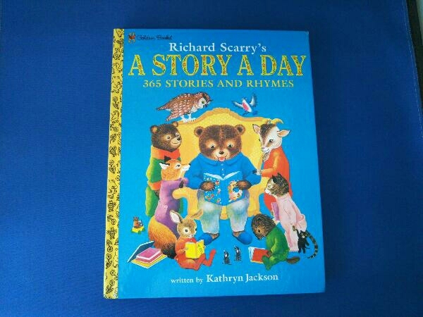 Richard Scarry's A STORY A DAY 365 STORIES AND RHYMES written by Kathryn Jackson 洋書_画像1