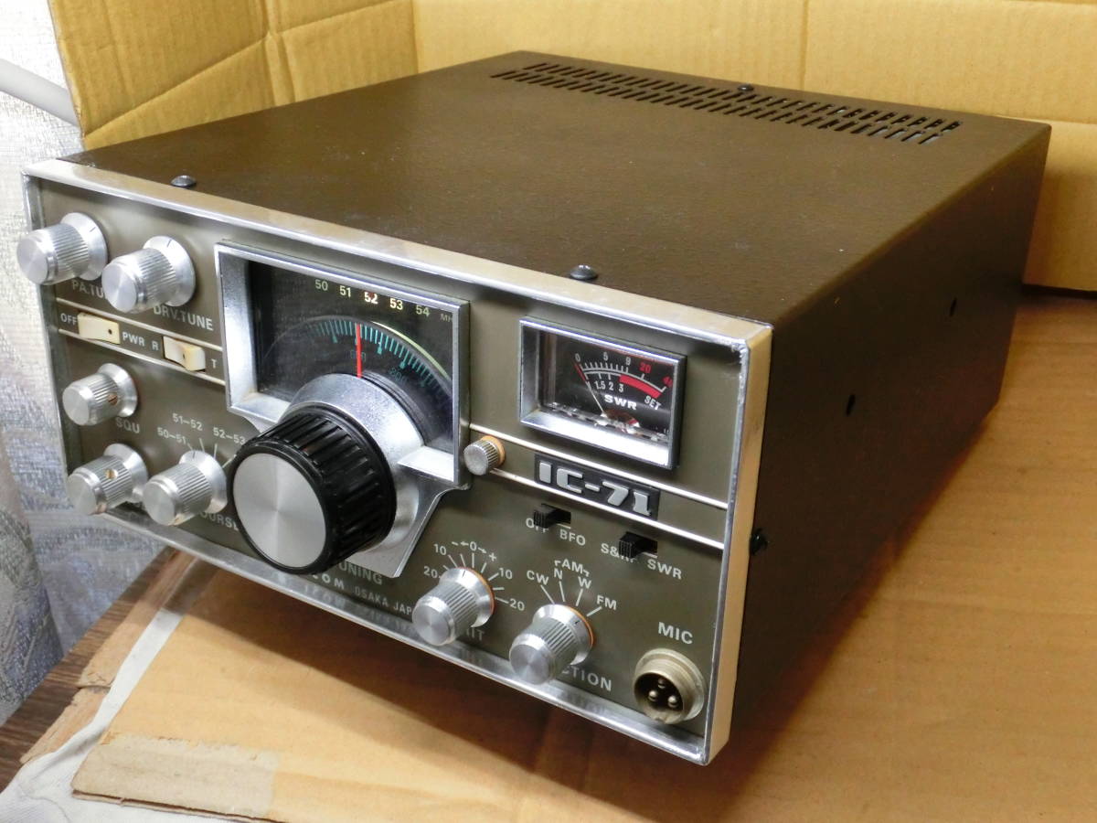 ICOM VHF TRANSCEIVER IC-71 アマチュア無線機 現状品 ジャンク扱い