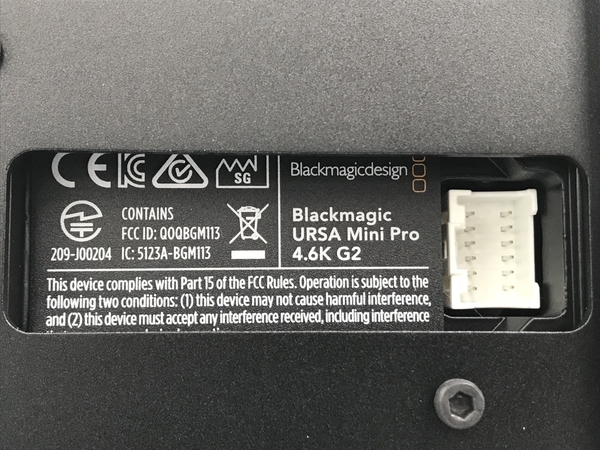 Blackmagic design URSA Mini Pro G2 4.6K デジタルフィルムカメラ バッテリー無し 中古 良好 N7211055の画像4