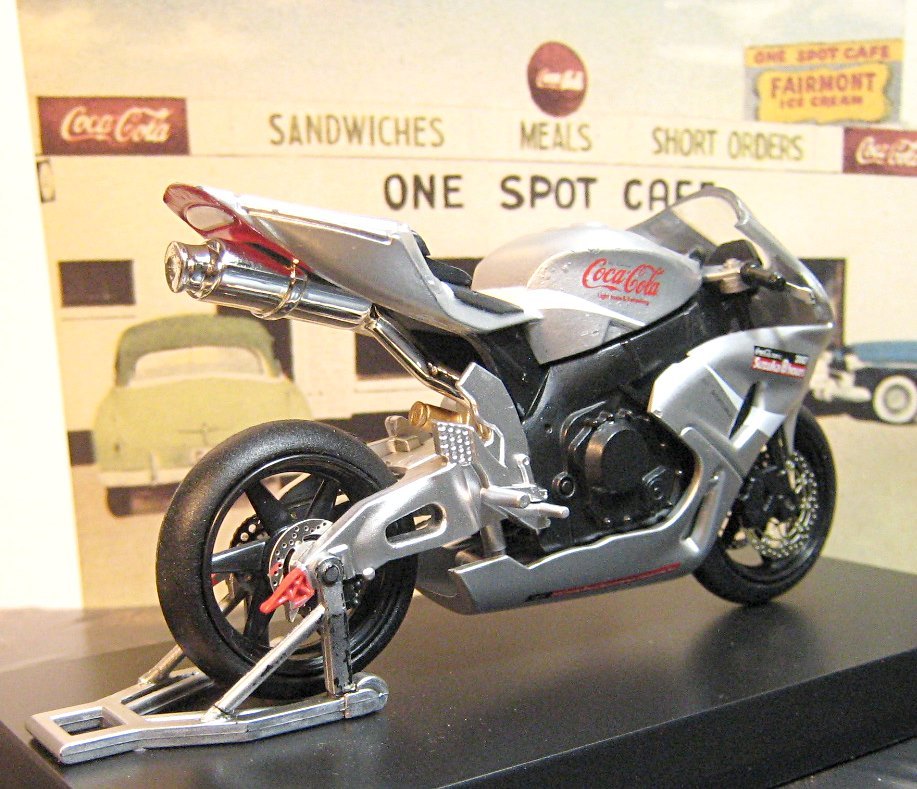 1/24 Circle K thanks limitation Coca * Cola Zero 0 Suzuka 8 hours concept bike CBR1000RR silver silver body . with translation stand attaching base only 