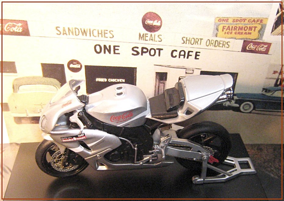 1/24 Circle K thanks limitation Coca * Cola Zero 0 Suzuka 8 hours concept bike CBR1000RR silver silver body . with translation stand attaching base only 