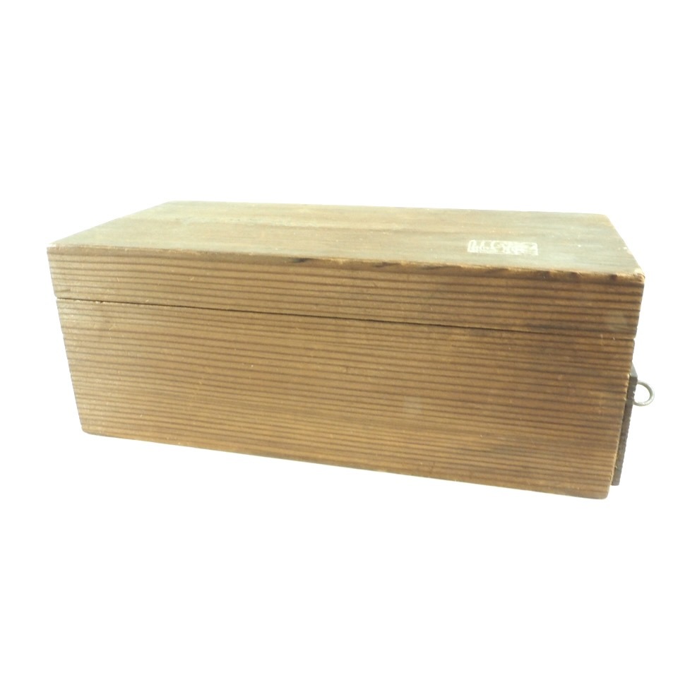 ビンテージ 書翰箋の木箱 便箋収納 和物 幅10.5cm 奥行き23.5cm 高さ9cm 高級な書翰箋が納められていた経年の味わいがある木箱です。TAK501_画像2