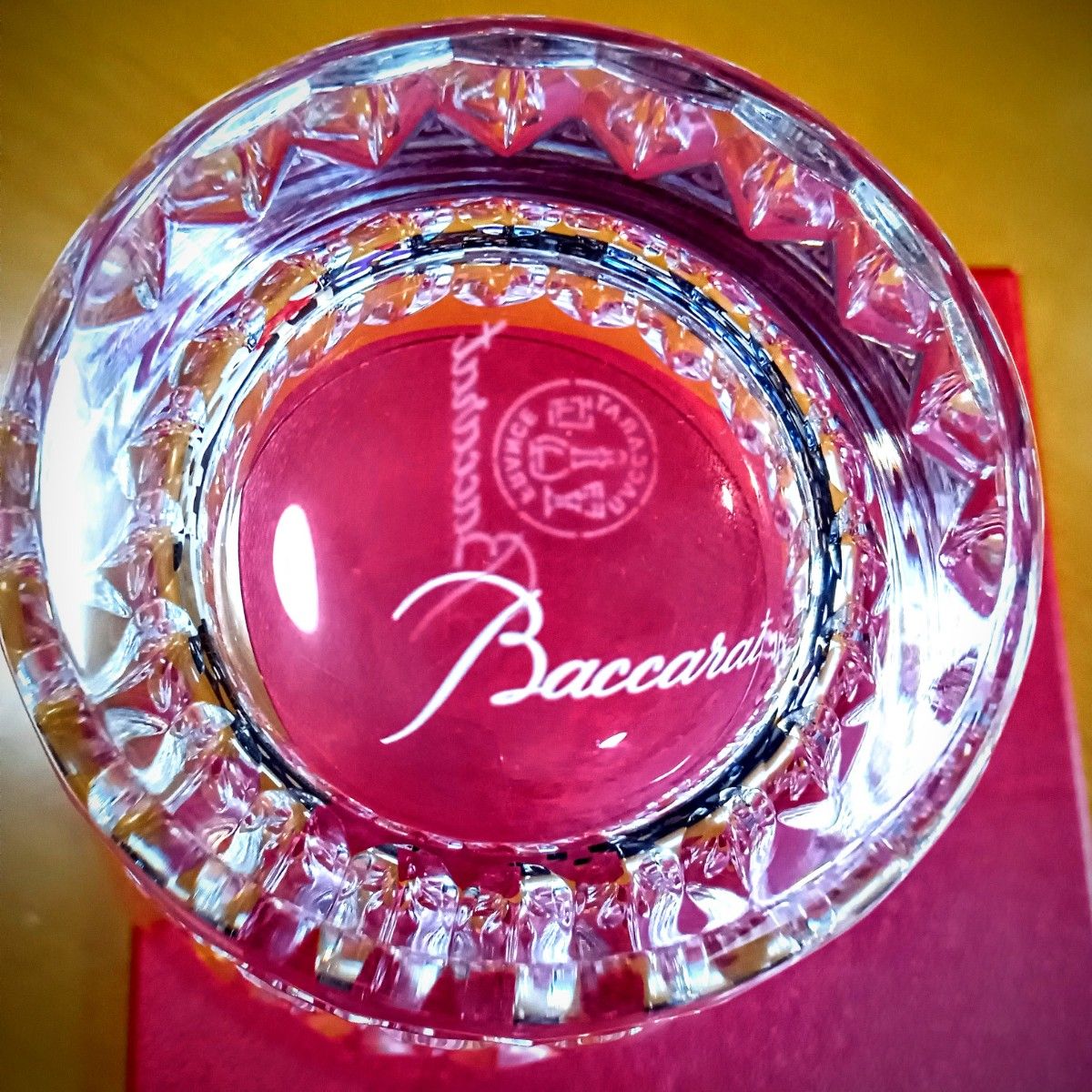 ずっしりと重い気品溢れるバカラロックグラス　高さ86 mm 直径98 mm高貴な輝きがとても素敵です重量感 Baccarat