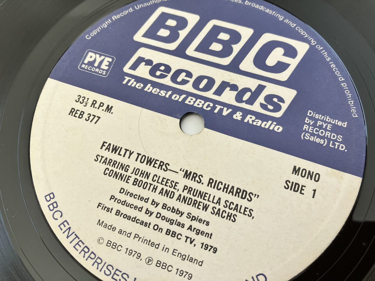 [79 year UK record ]FAWLTY TOWERS SOUNDTRACK LP PYE/BBC REB377 Forte .* tower z,John Cleese(Monty Pyson),Prunella Scales,Connie Booth