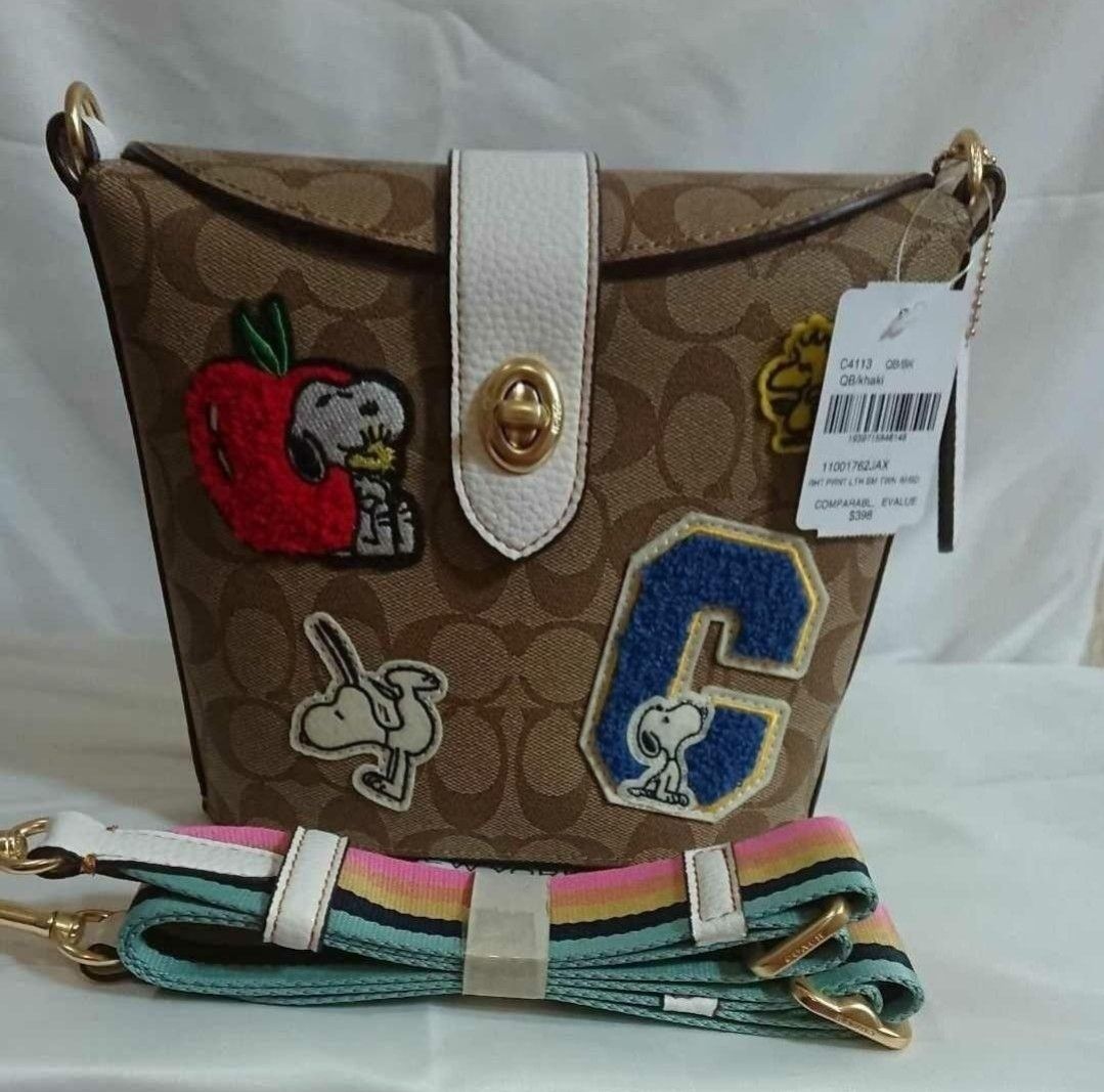 シルバー金具 ☆COACH ☆スヌーピー コラボ レインボーショルダー