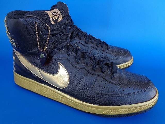 12204■美品 08年製 NIKE TERMINATOR HIGH ターミネーター ハイ ロックンロール パック スタッズ スニーカー 黒 金 28 cm 325319-071_画像2