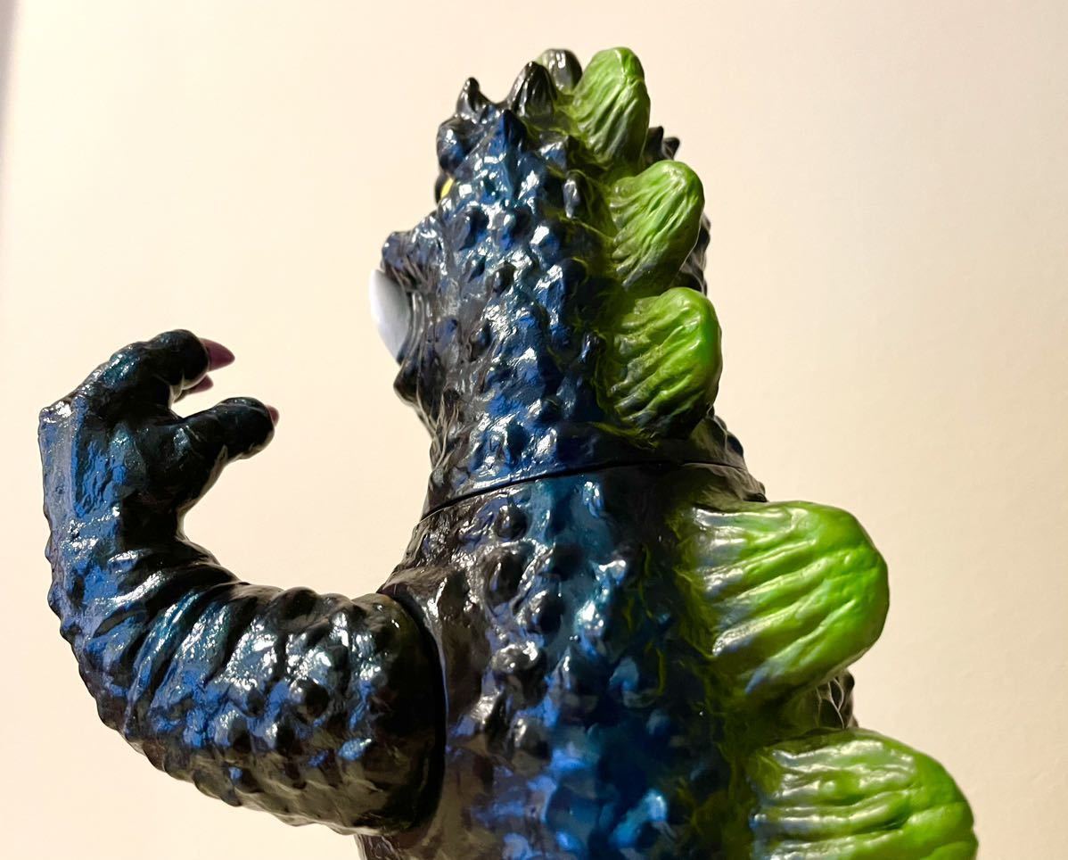 Yahoo!オークション - 大怪獣サロン 怪獣大王 実写版 Black Yahoo!オークション - 大怪獣サロン 怪獣大王 実写版 Black