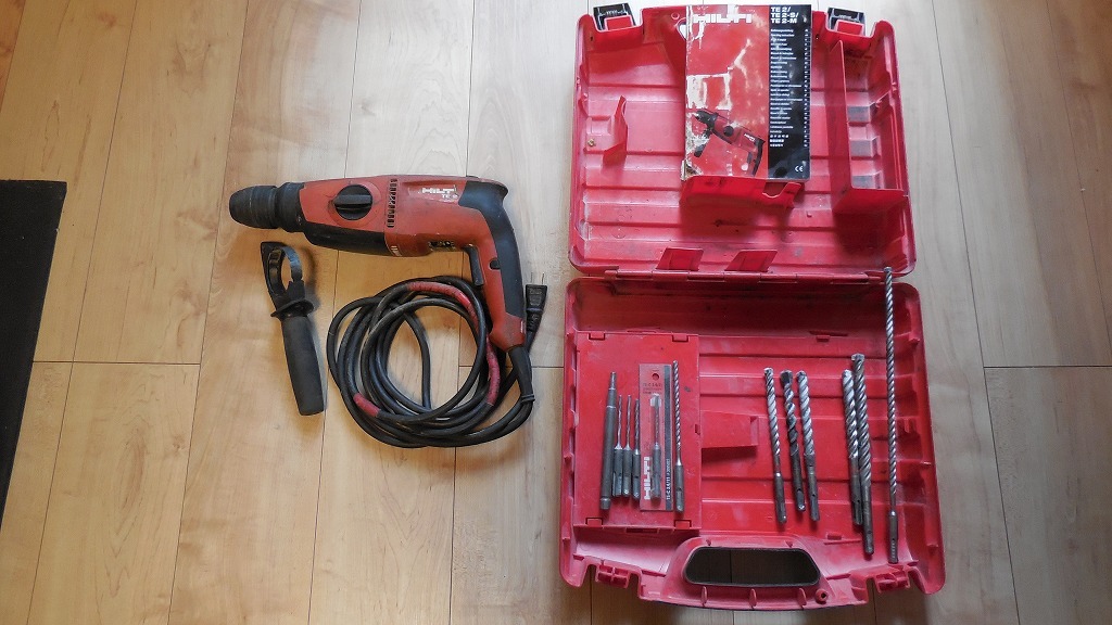 15周年記念イベントが ヒルティ HILTI ハンマードリル TE 2 ビット多数