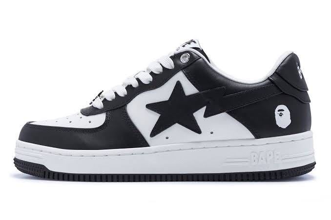A BATHING APE BAPESTA BLACK SIZE 9.5 US LEATHER スニーカー ア