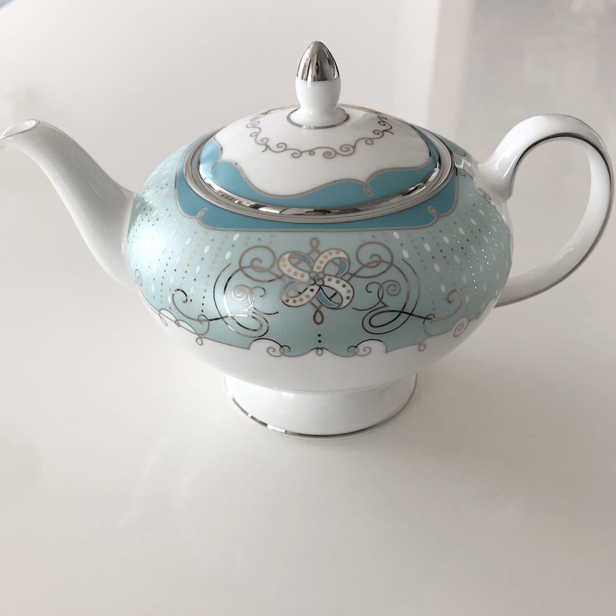 美品　ウェッジウッド　プシュケ　ティーポット　ポット　WEDGEWOOD