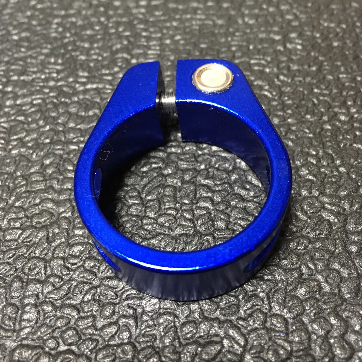* prompt decision * new goods!! bicycle light weight aluminium sheet clamp φ31.8mm for blue *