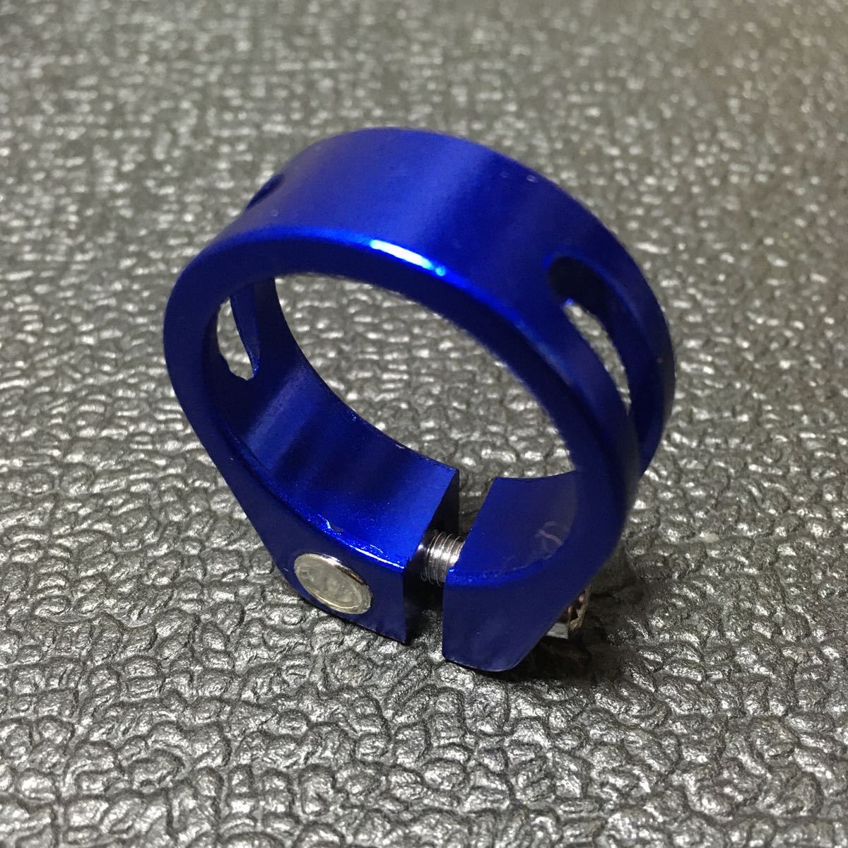 * prompt decision * new goods!! bicycle light weight aluminium sheet clamp φ31.8mm for blue *