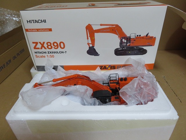 TMC 1/50 HITACHI ZX890 LCH-7 Hydraulic excavator 日立 www.dinh.dk