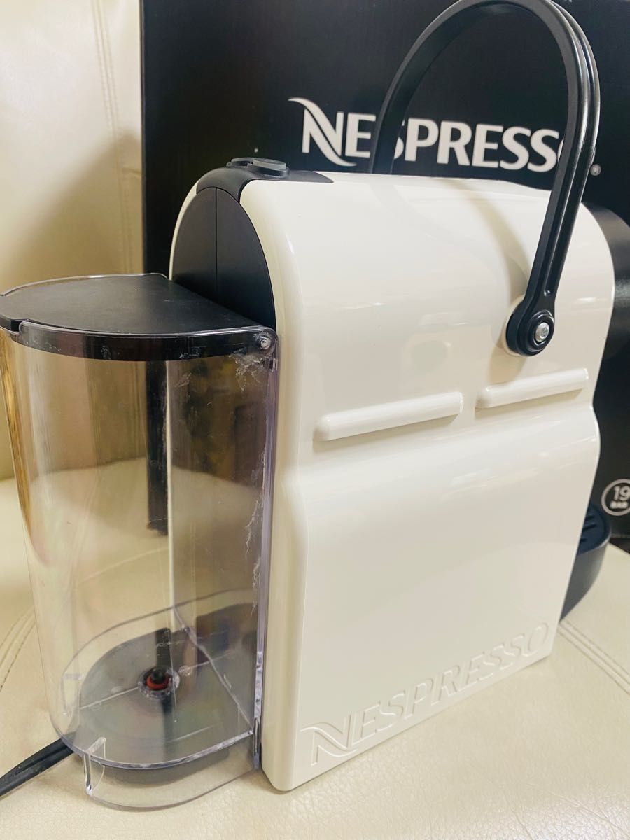 Nespresso Inissia（イニッシア） C40WH （ホワイト）