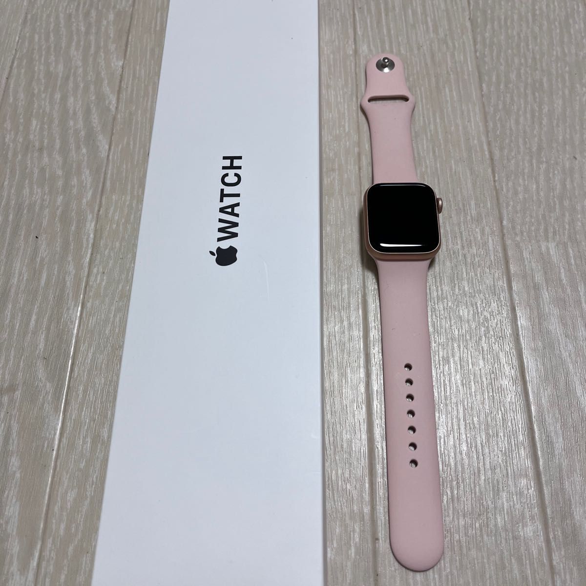 Apple Watch SE(第一世代) 40mm GPSモデル ゴールド｜PayPayフリマ