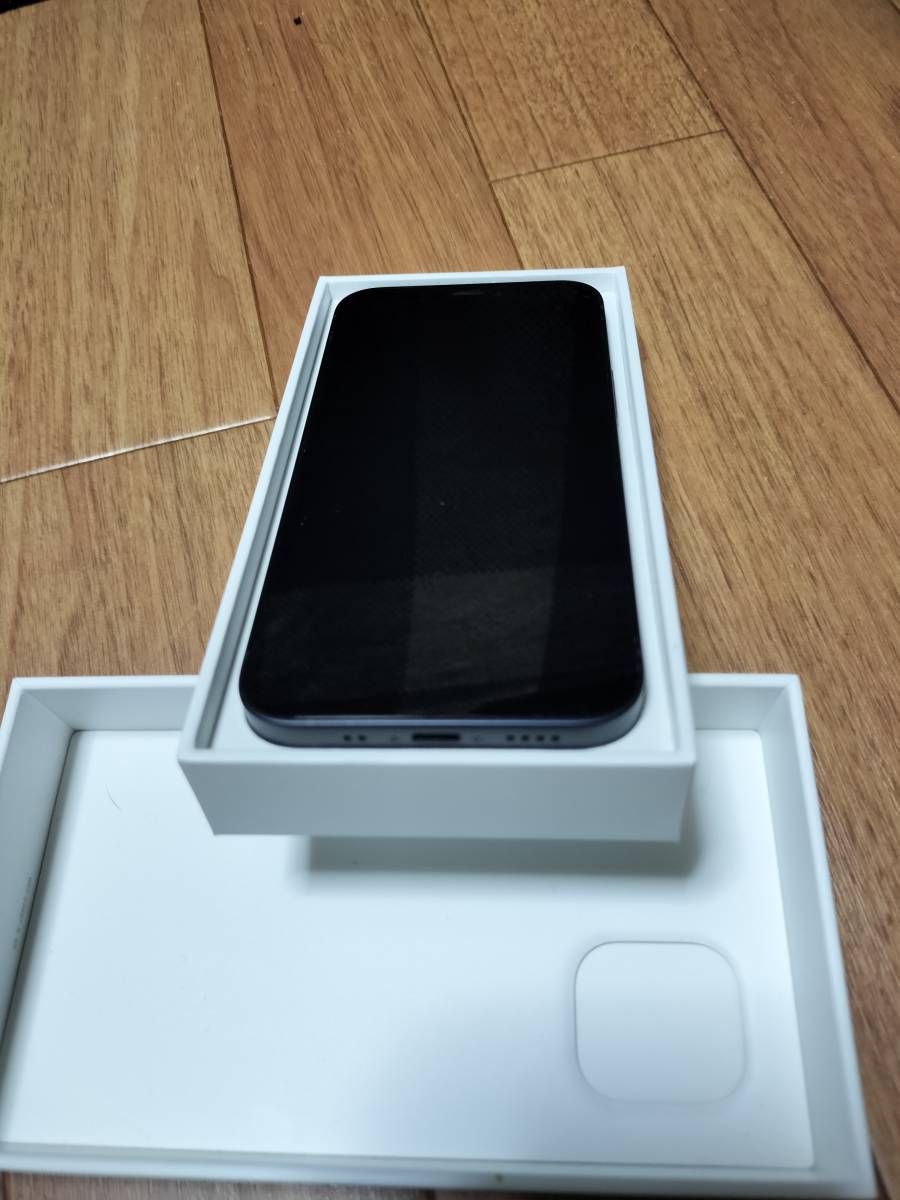 【美品】iPhone12 mini Black 64GB au SIMフリーの画像4