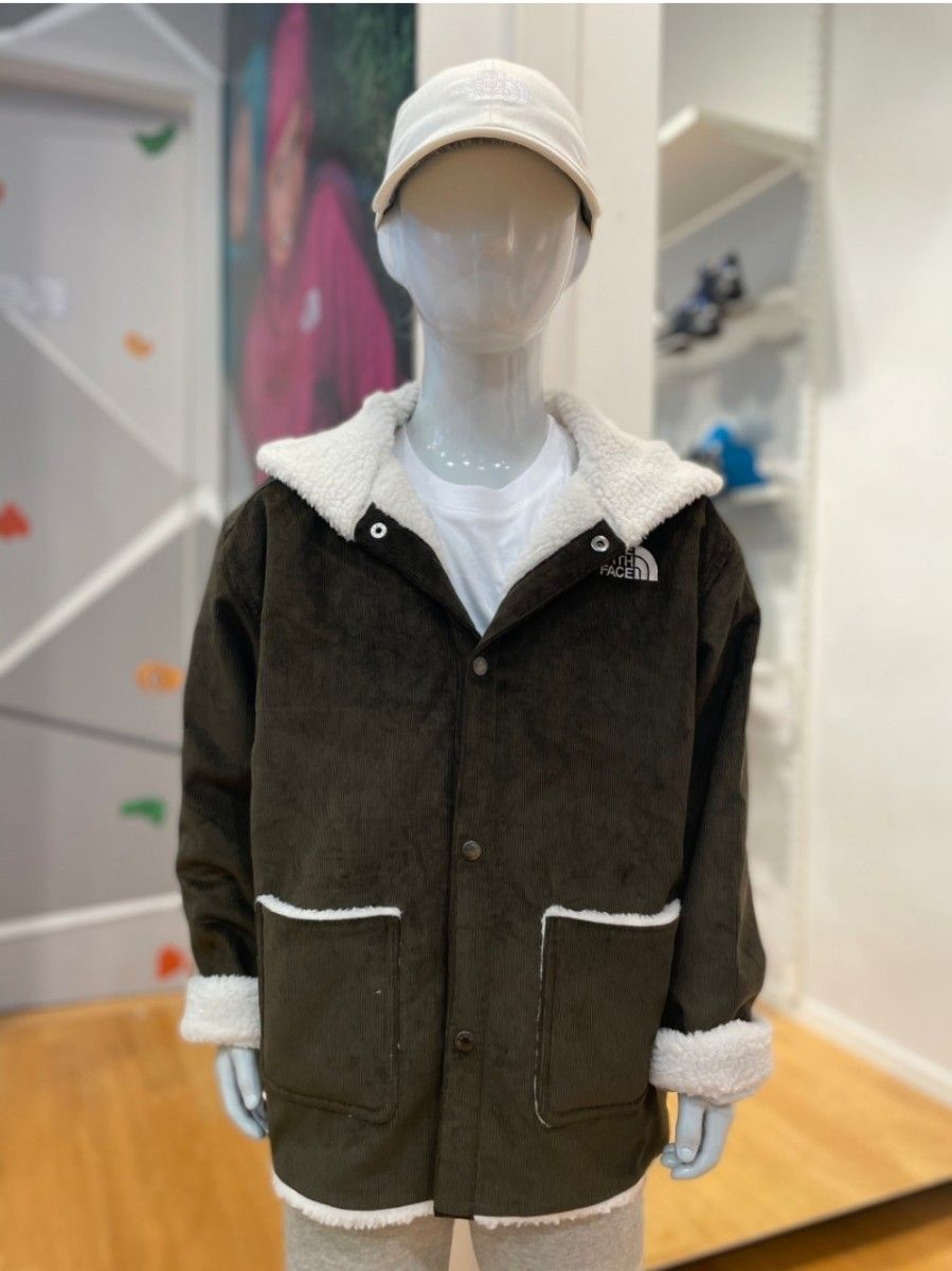 THE NORTH FACE　ノースフェイス　新品　キッズ　ジャケット　コート　140