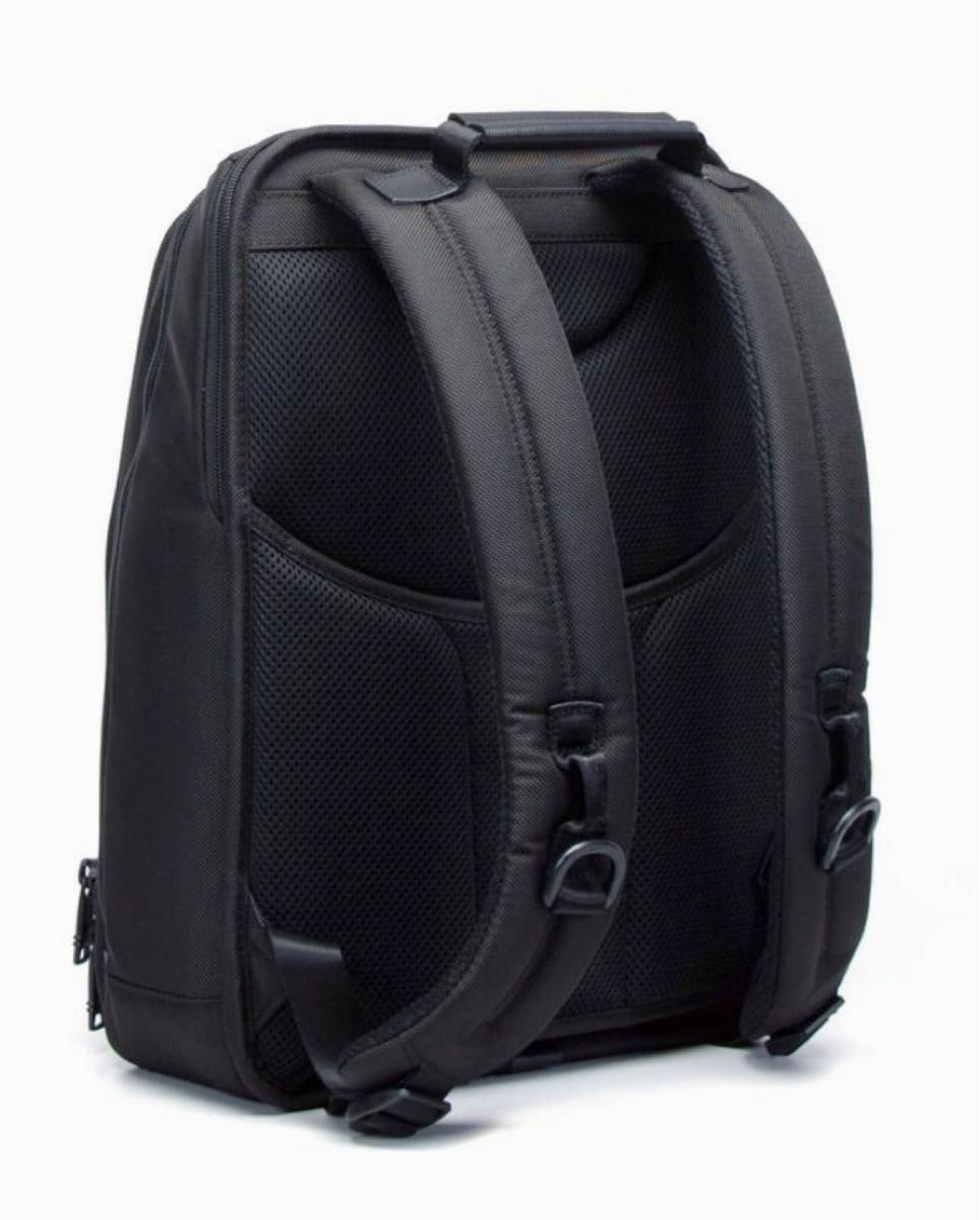白木/黒塗り 【未使用】TUMI スリムバックパック ブラック