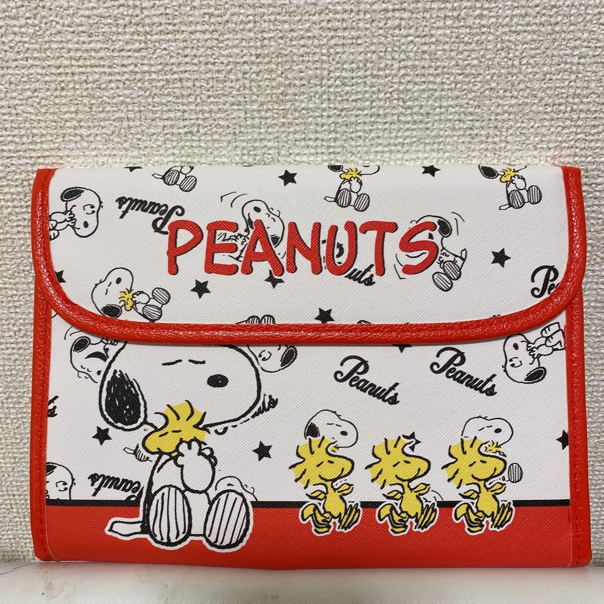 新品未使用クレヨンしんちゃんマルチケース ジャバラ スヌーピー 保険証・母子手帳・診察券・キャッシュカード|PayPayフリマ 訳あり 未使用 クレヨンしんちゃん 母子手帳ケース マルチポーチ