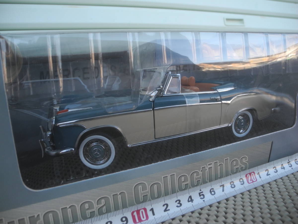 *1/18*1958 Benz 220SE открытый :Light Blue/Cream* Sunstar производства * новый товар, не выставленный товар красивый..#3571*