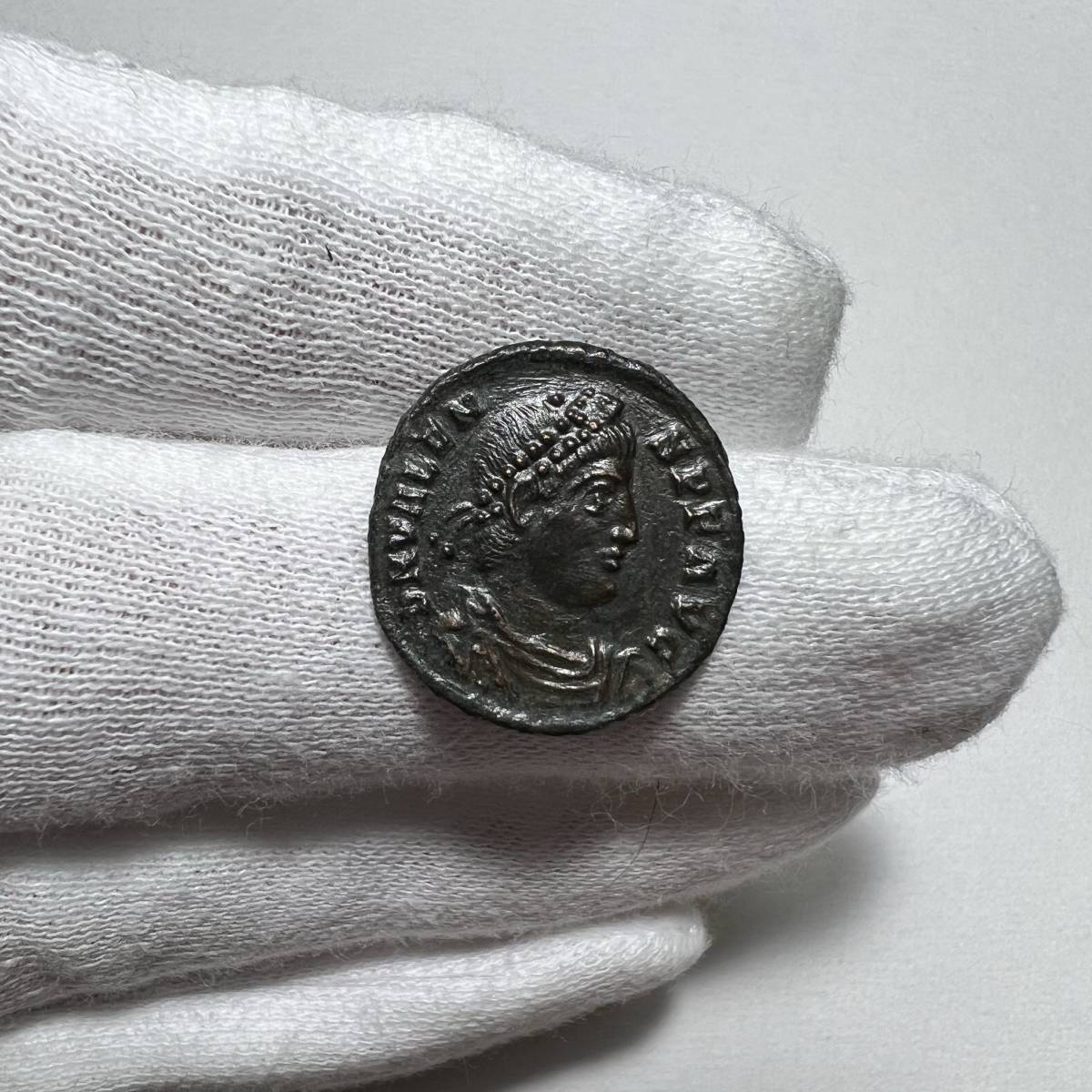 【古代ローマコイン】Valens（ヴァレンス）クリーニング済 ブロンズコイン 銅貨(yPFCk7tHZD)_画像3
