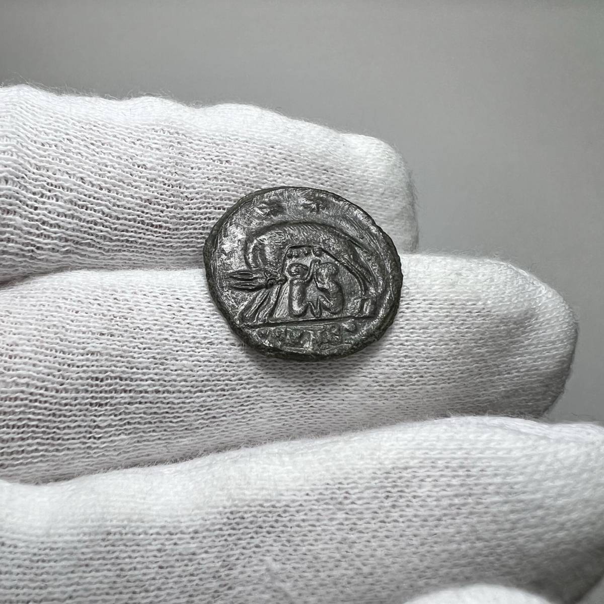 【古代ローマコイン】VRBS ROMA（ローマ市記念）クリーニング済 ブロンズコイン 銅貨(KTHDuk_ZKz)_画像7