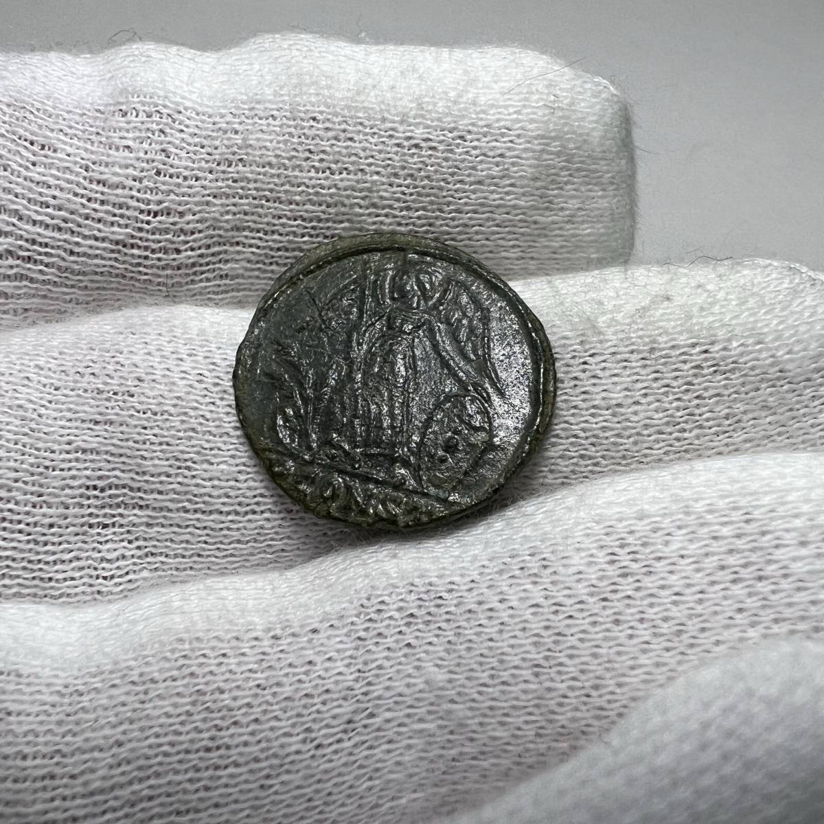 【古代ローマコイン】City Commem（コンスタンティノポリス記念）クリーニング済 ブロンズコイン 銅貨(nyzinYAdQ5)の画像8