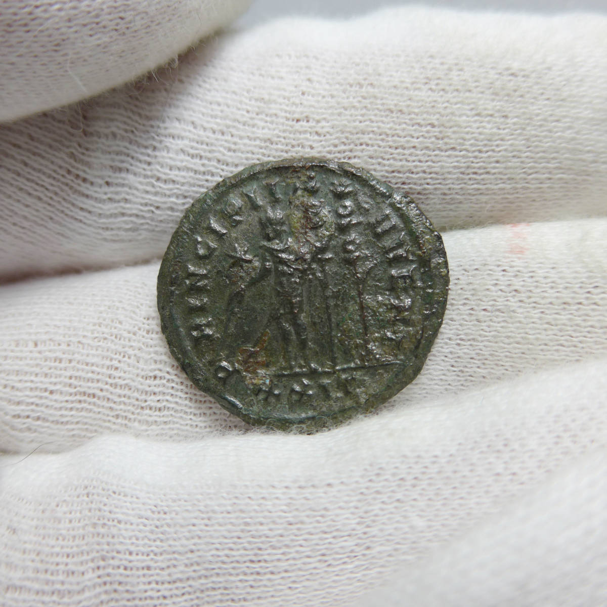 【古代ローマコイン】Carinus（カリヌス）クリーニング済 ブロンズコイン 銅貨(A2DaFzgkaC)_画像6