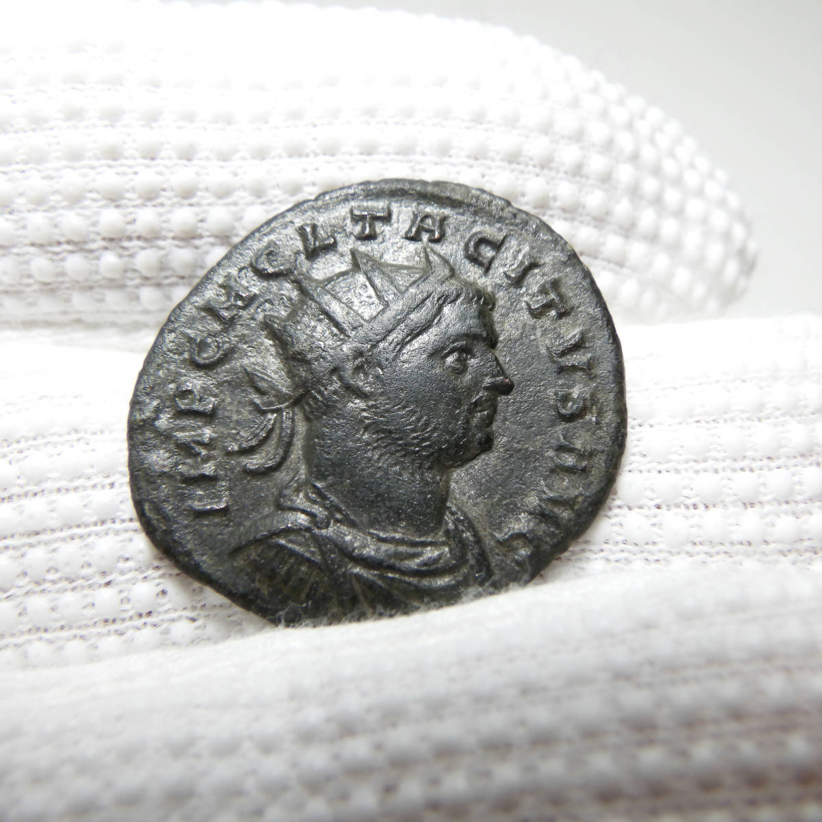 【古代ローマコイン】Tacitus（タキトゥス）クリーニング済 ブロンズコイン 銅貨(JiuuEPr_gg)_画像3