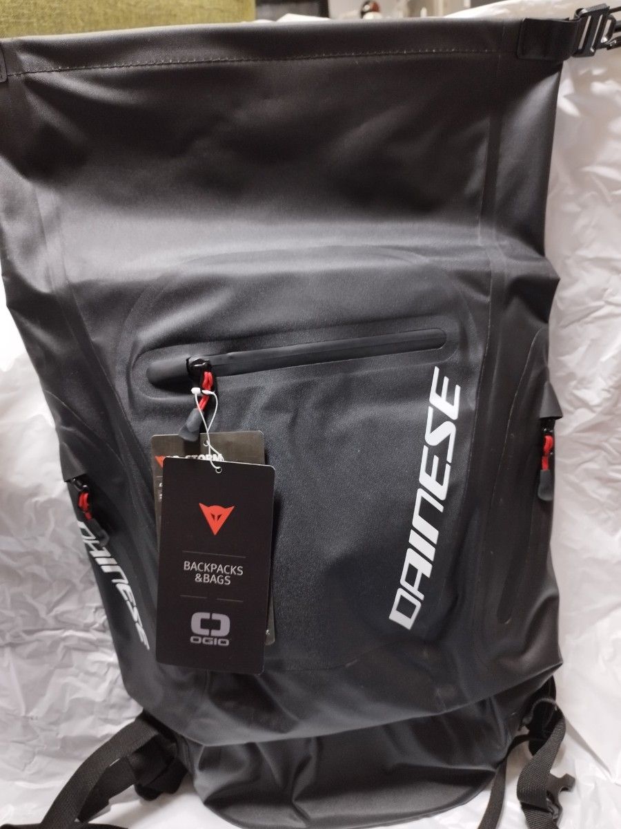 半額】 未使用品 DAINESE D-STORM BACKPACK リュック バック 半額】 未使用品 DAINESE D-STORM BACKPACK リュック バック