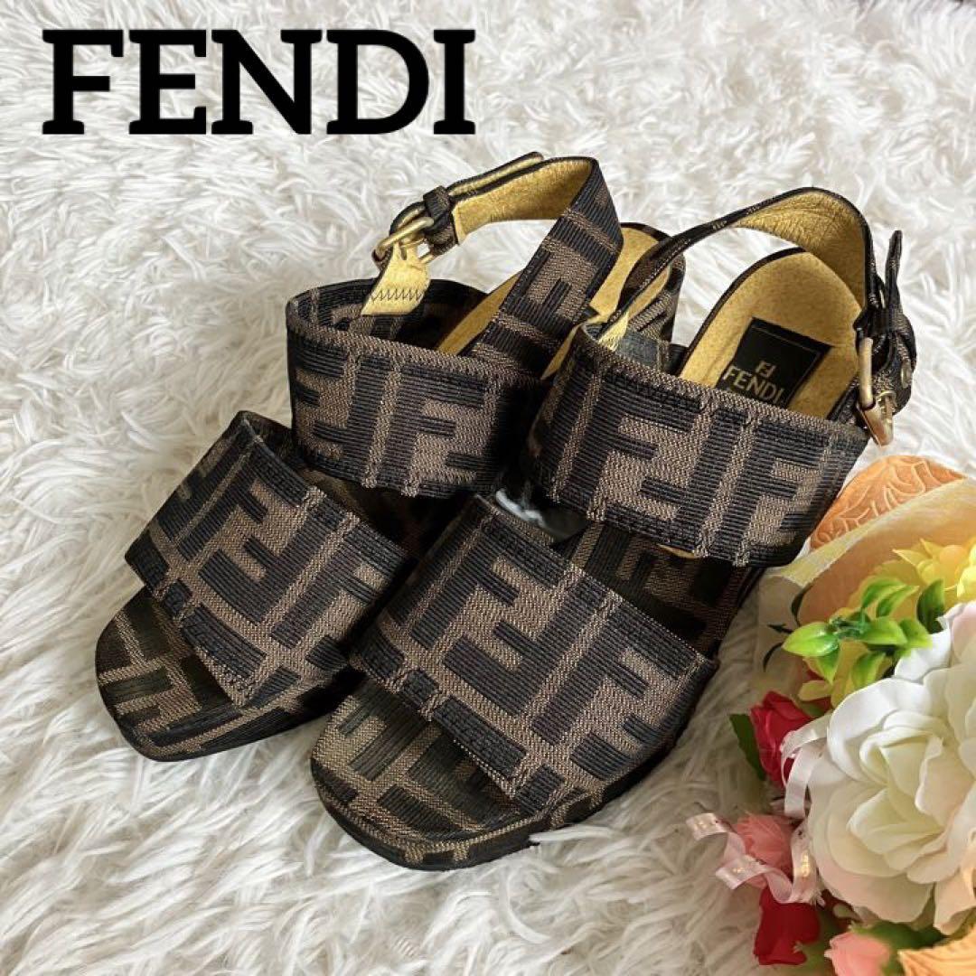 希少！FENDI フェンディ ズッカ柄 サンダル ウェッジソール-