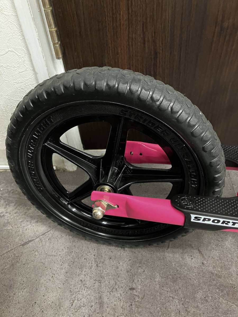 人気定番 KICKER(ログキッカー)バランスバイク 美品○ kicker 見事な