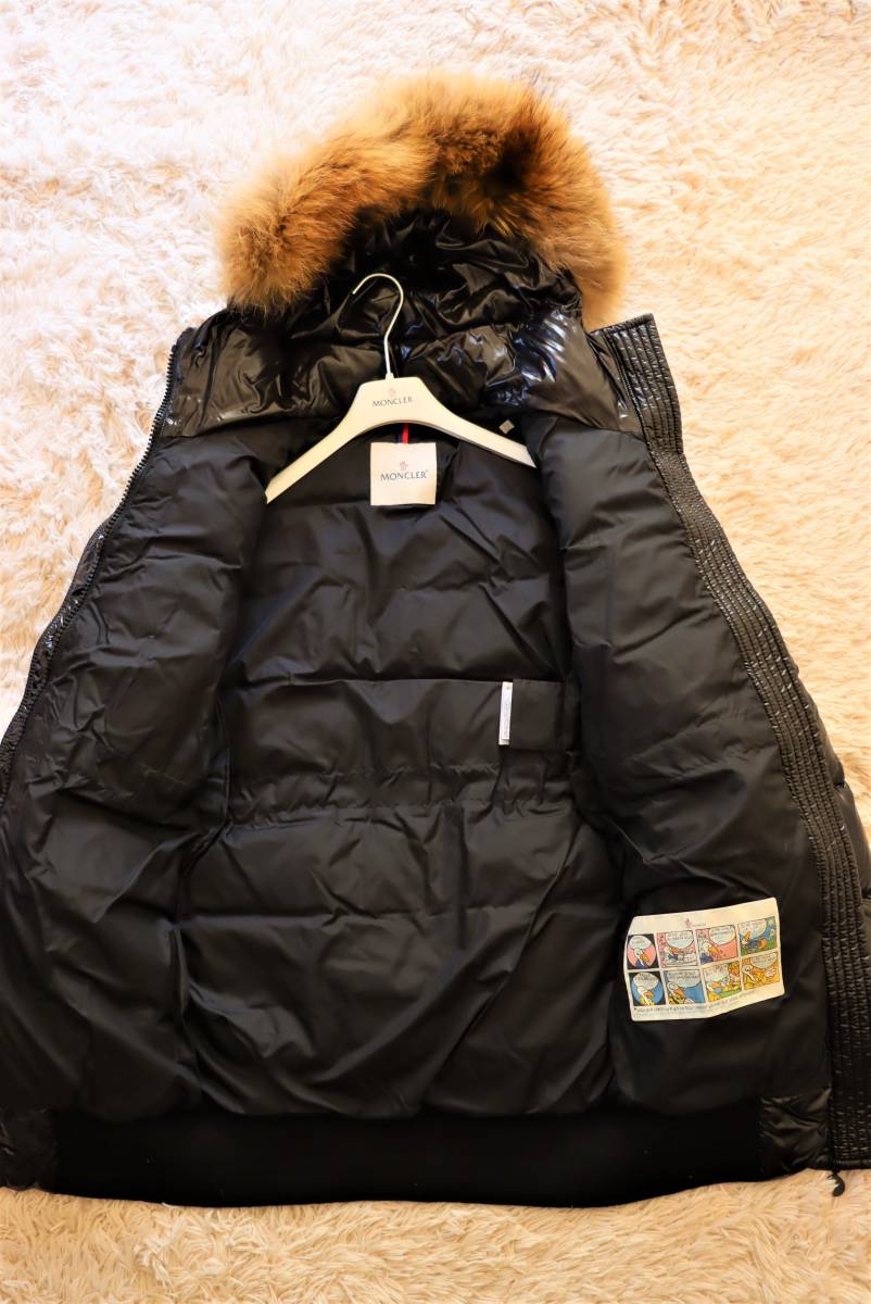 【新品同様】ファー付 レディース ダウンコート＆ダウンジャケット サイズ00 ジャパンタグ モンクレール MONCLER