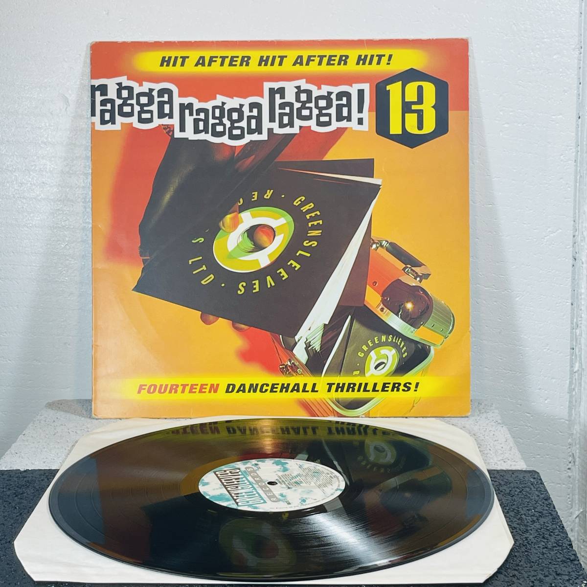 LP盤　レコード　SPOT LIGHT　COBRA　Reggae　レゲェ　record　1円スタート_画像1