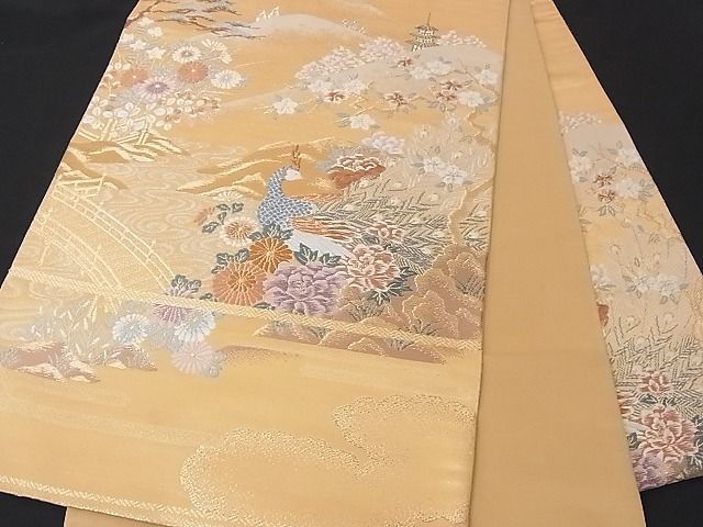 ヤフオク!   着物屋こころ□六通柄袋帯 唐織 遠影孔雀文 本金二重箔 正