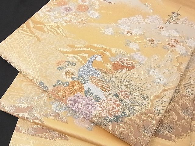 ヤフオク!   着物屋こころ□六通柄袋帯 唐織 遠影孔雀文 本金二重箔 正