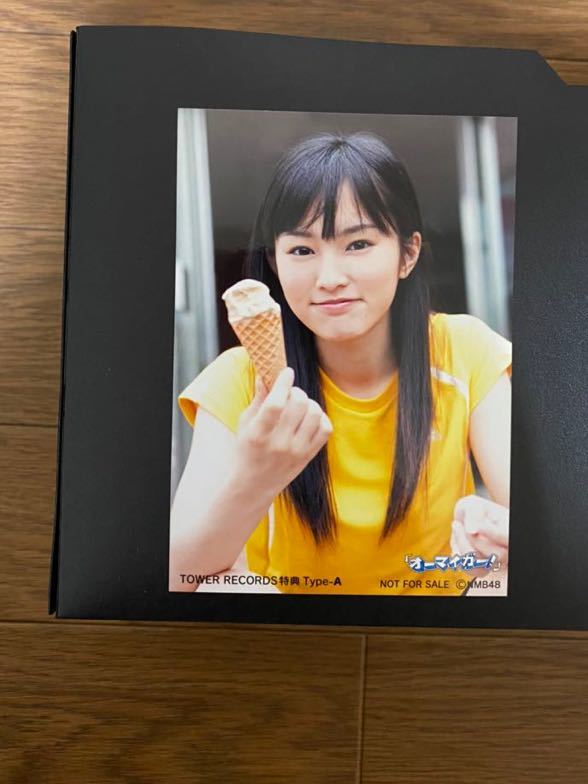 NMB48 山本彩 写真 オーマイガー タワレコ A_画像1