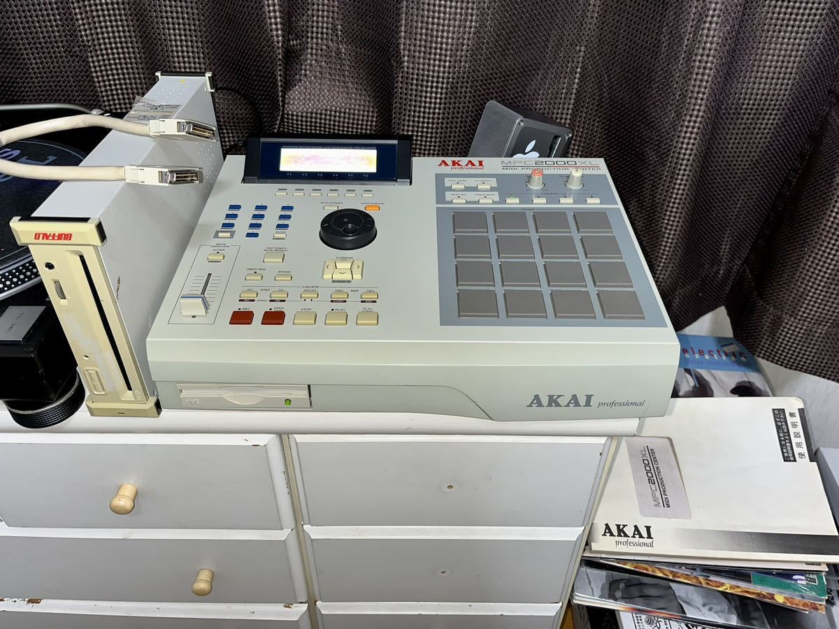 AKAI MPC2000XL サンプラー リズムマシン ZIP アカイ - 通販