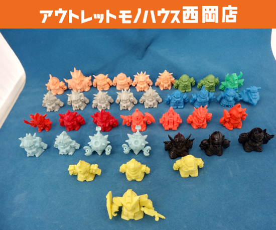 ジャンク品 SDガンダム 消しゴム ガン消し ガシャポン 人形 ガチャガチャ 36体 消しゴム 札幌 西岡店