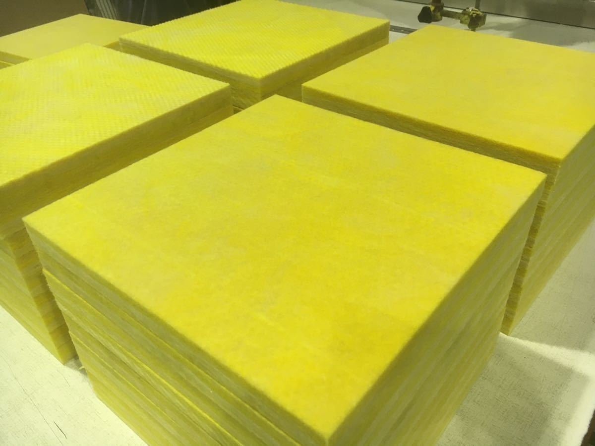 在庫処分品 高気密 断熱材防音材吸音材高密度90K 厚25mm 在庫処分品 高気密 断熱材防音材吸音材高密度90K 厚25mm