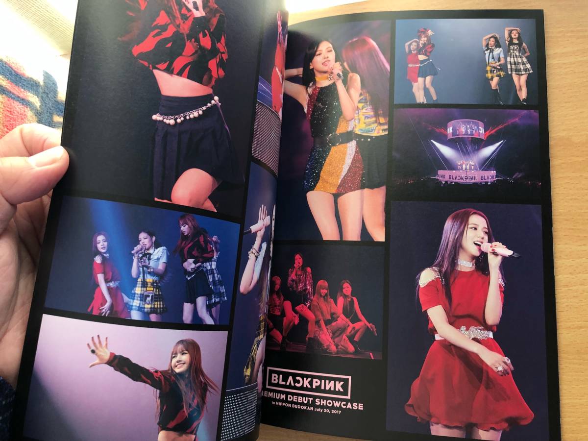 BLACKPINK（ブラックピンク） 　PHOTO BOOK　Vol.1　　公式　　ジス　ジェニー　ロゼ　リサ　　韓国　K-POP_画像4