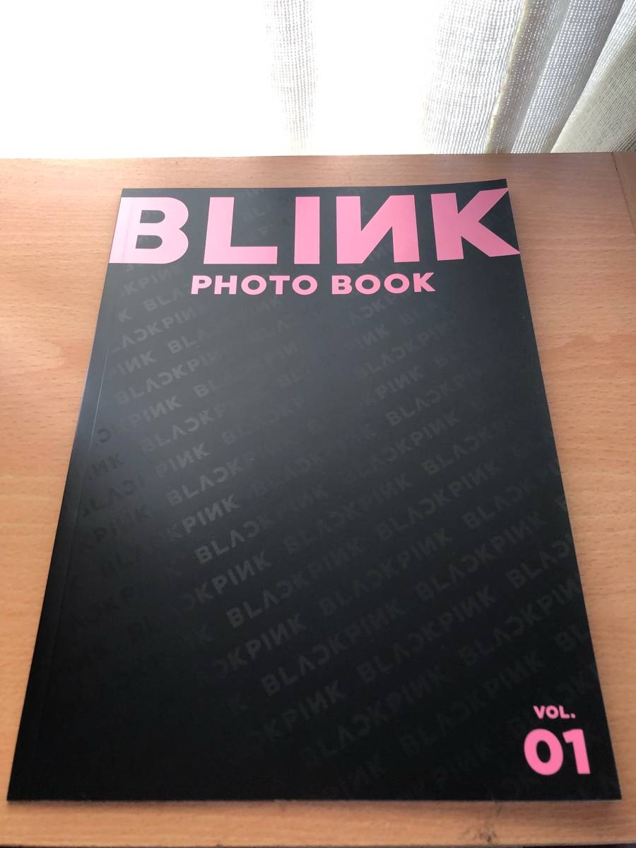 BLACKPINK（ブラックピンク） 　PHOTO BOOK　Vol.1　　公式　　ジス　ジェニー　ロゼ　リサ　　韓国　K-POP_画像1