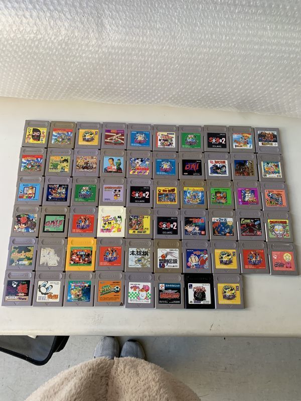 1E97 任天堂 Nintendo ニンテンドー ゲームボーイ ソフト カセット 大量 まとめて ジャンク 58本 GAMEBOY ゲーム ポケモン ボンバーマンの画像1